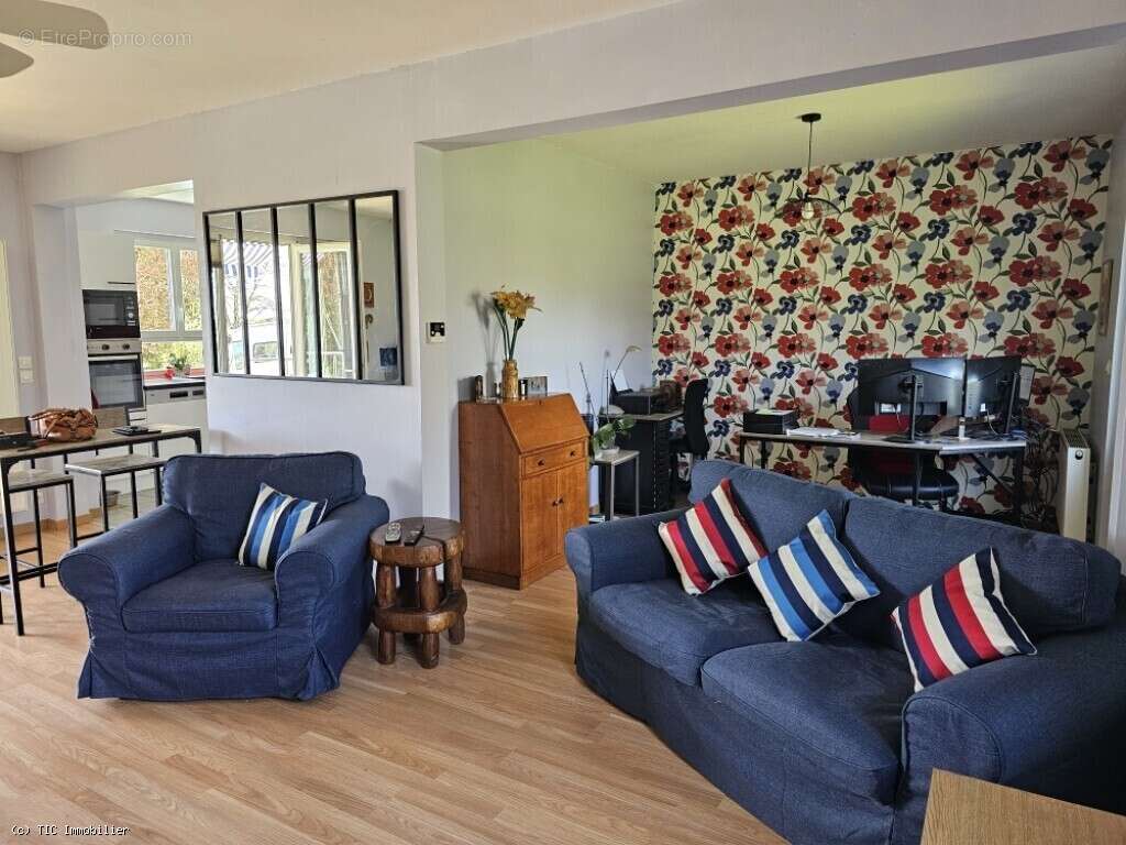 Maison à CIVRAY