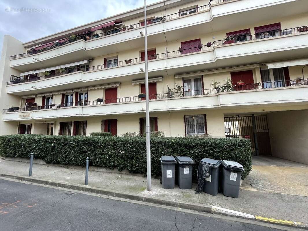 Appartement à BEZIERS