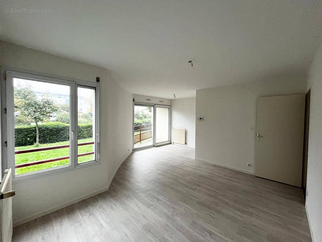 Appartement à TRELAZE