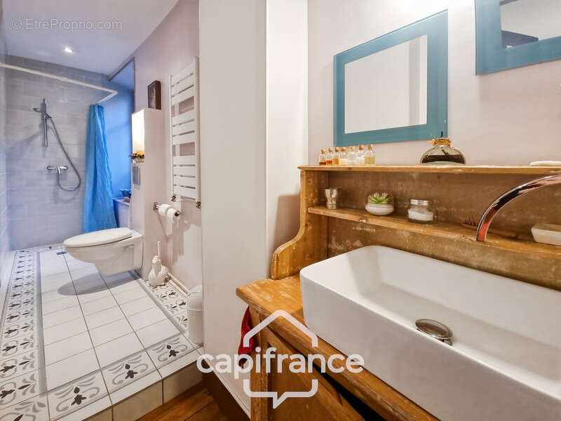 Appartement à AIX-LES-BAINS