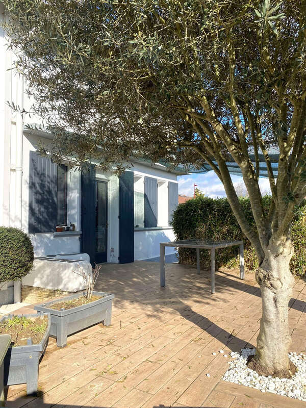Maison à FRONTON