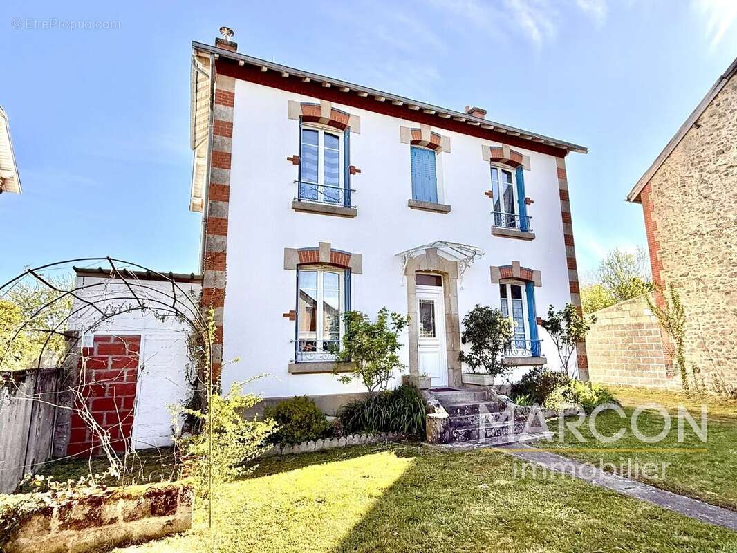 Maison à BENEVENT-L&#039;ABBAYE