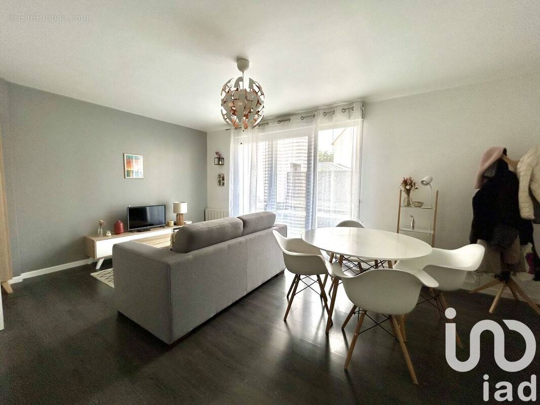 Photo 1 - Appartement à VAIRES-SUR-MARNE