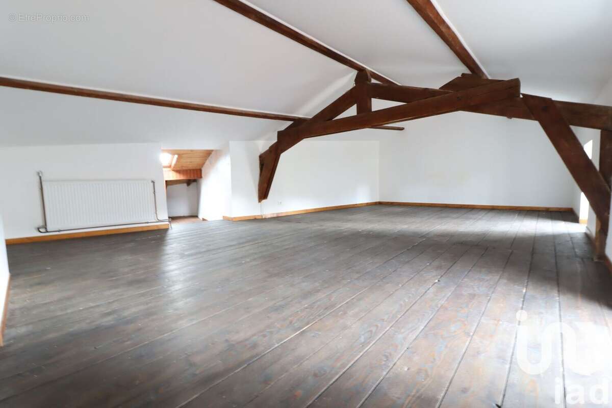 Photo 2 - Maison à VIC-LE-COMTE