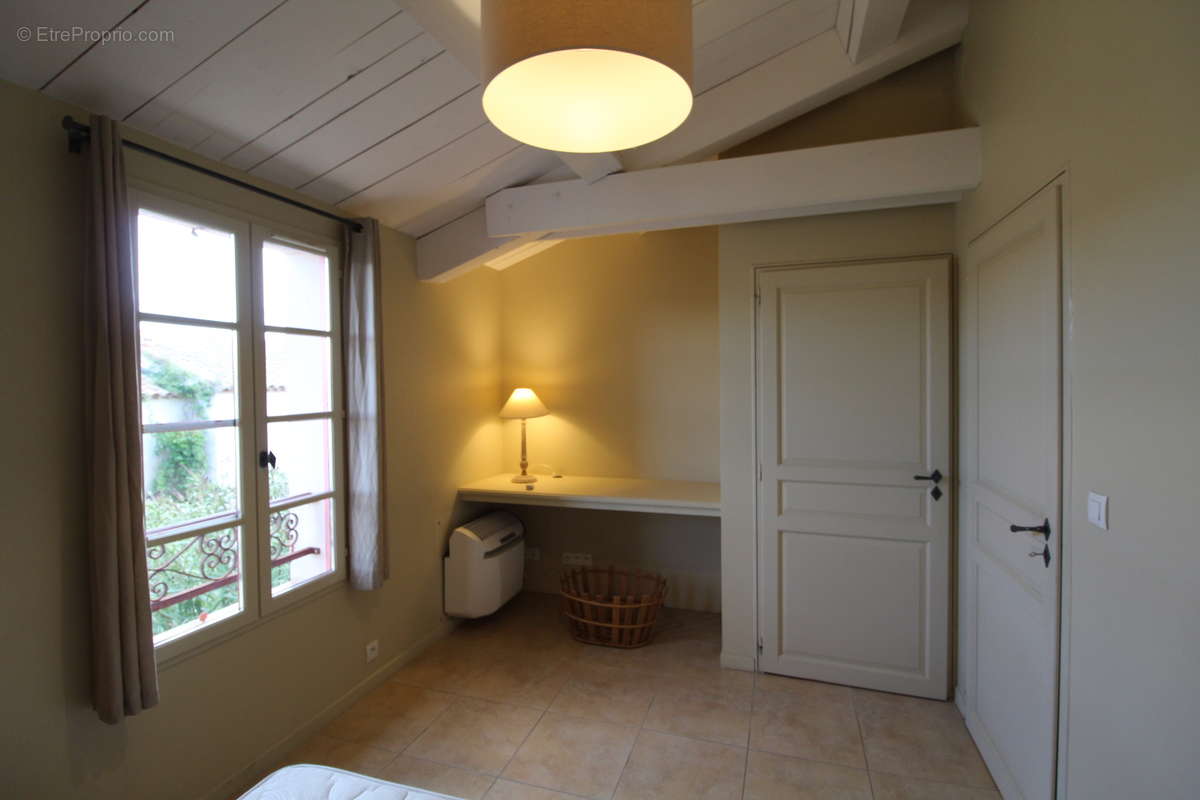 Maison à SAINT-LAURENT-DE-LA-CABRERISSE