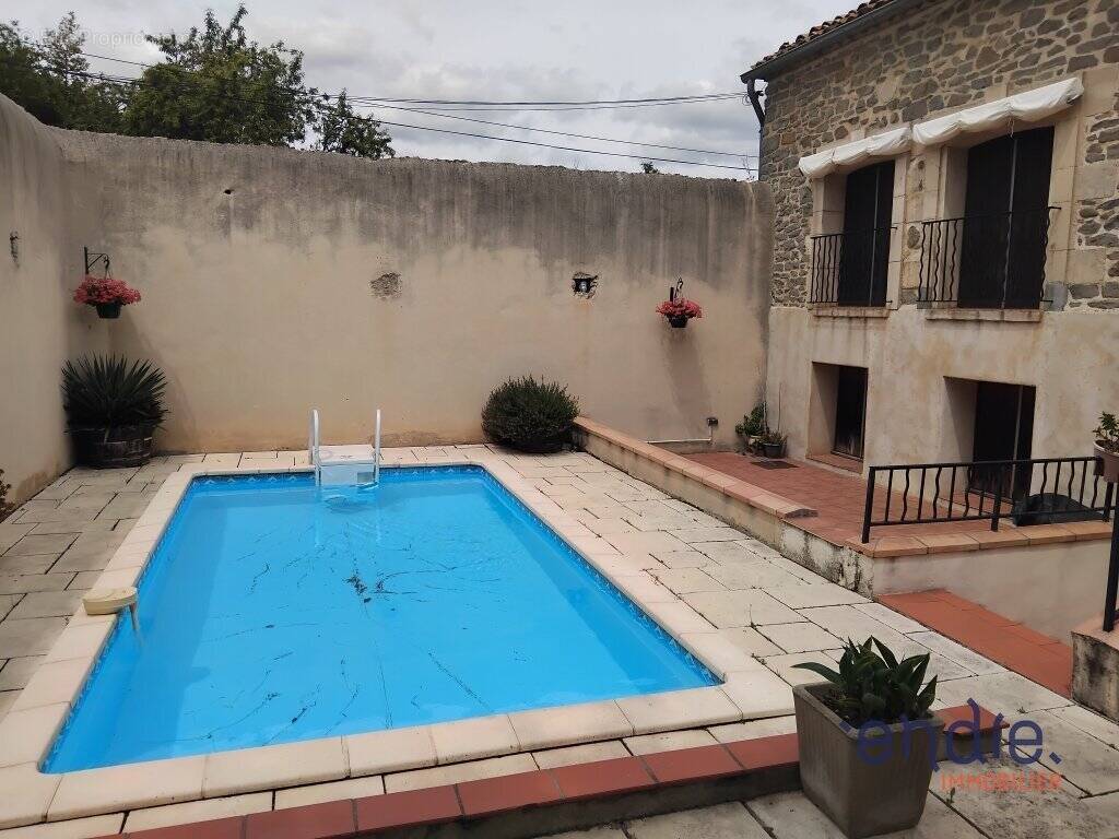 Appartement à AZILLE