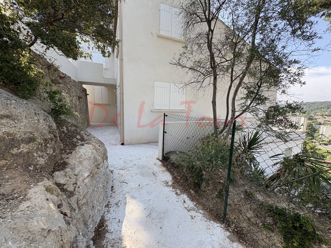 Appartement à MARSEILLE-11E