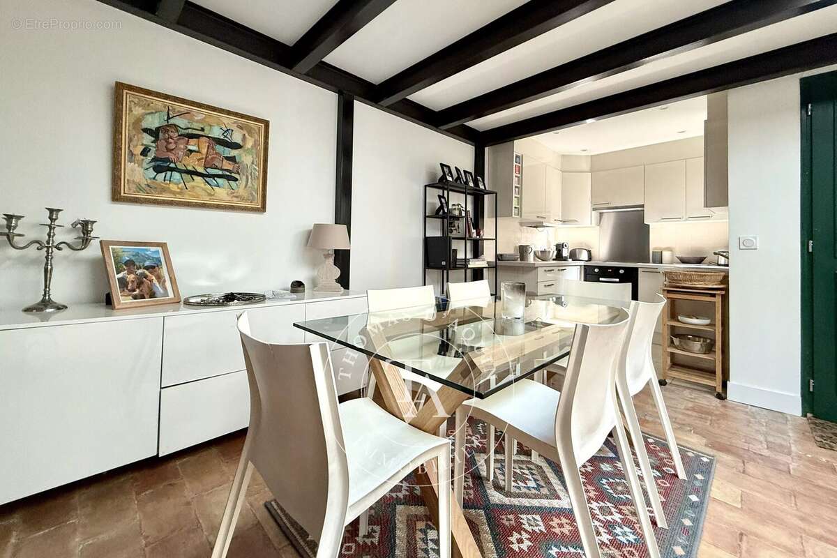 Appartement à PARIS-6E