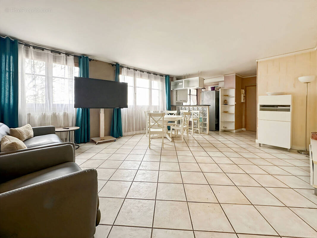 Appartement à MONTREUIL