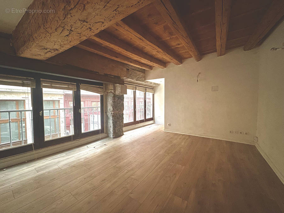 Appartement à LYON-1E