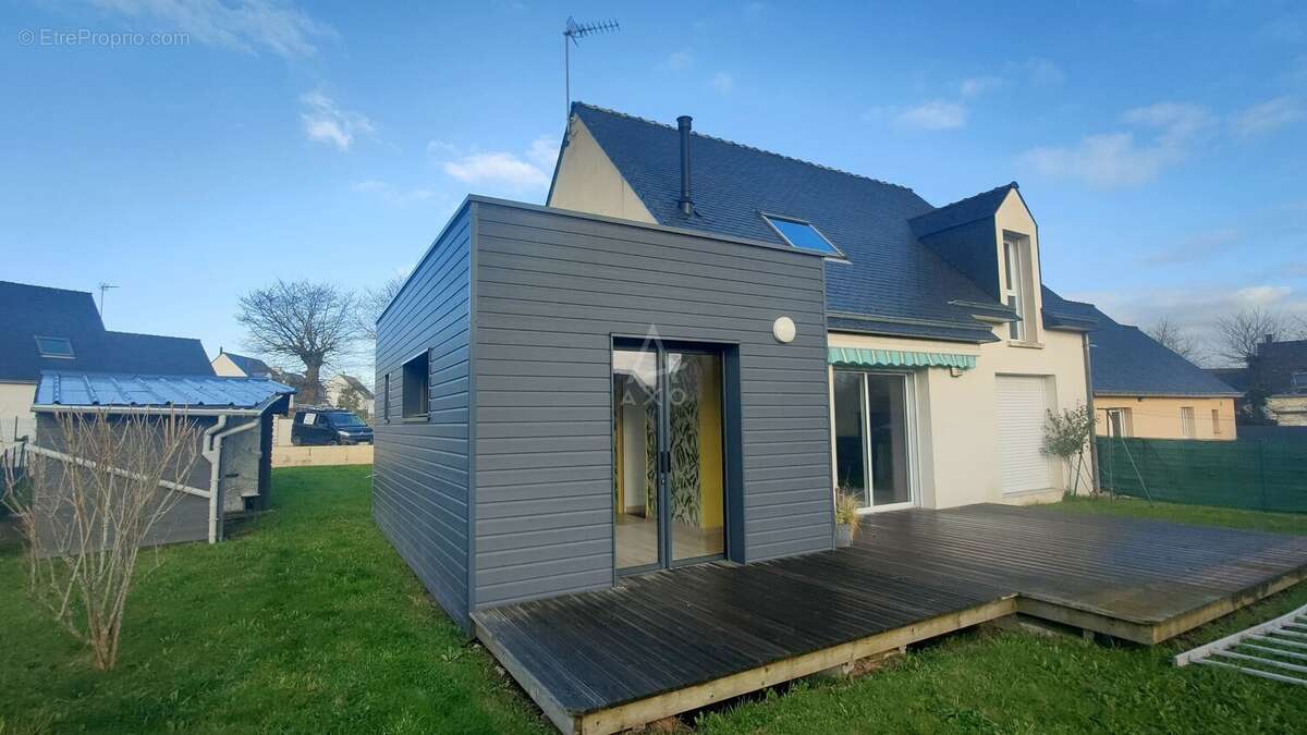 Maison à QUIMPERLE