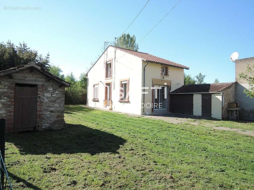Photo 2 - Maison à BLAYE-LES-MINES