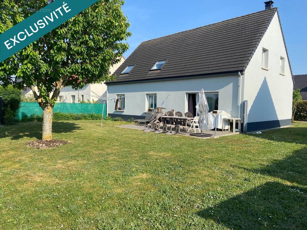 Photo 1 - Maison à FOUILLOY