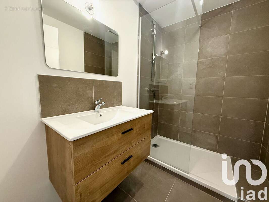 Photo 8 - Appartement à SUZE-LA-ROUSSE