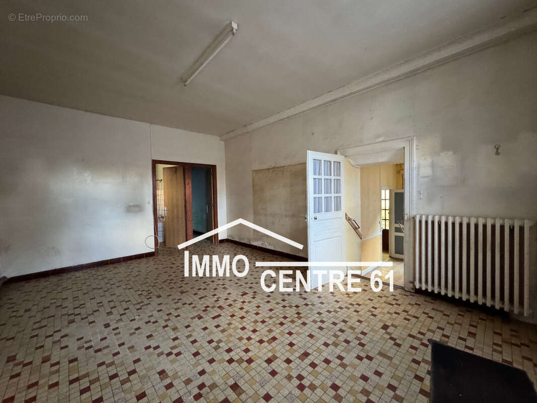 Maison à LA FERTE-MACE