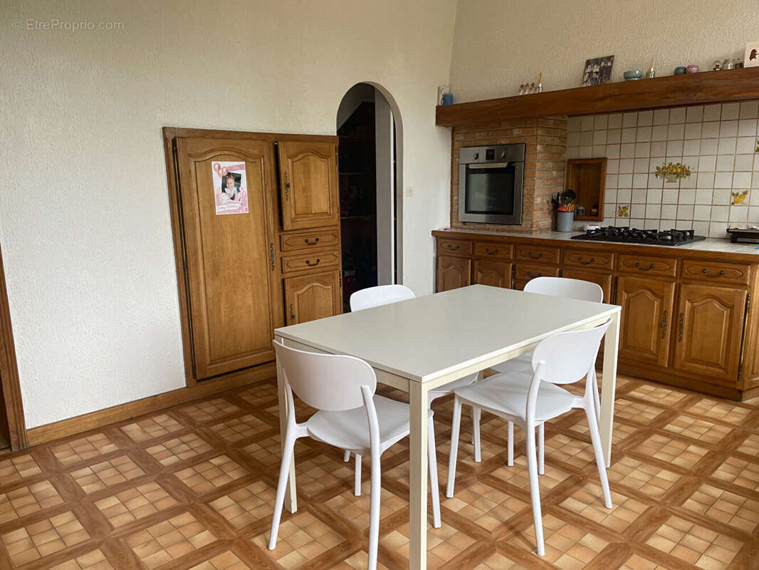 Appartement à AMAGNE