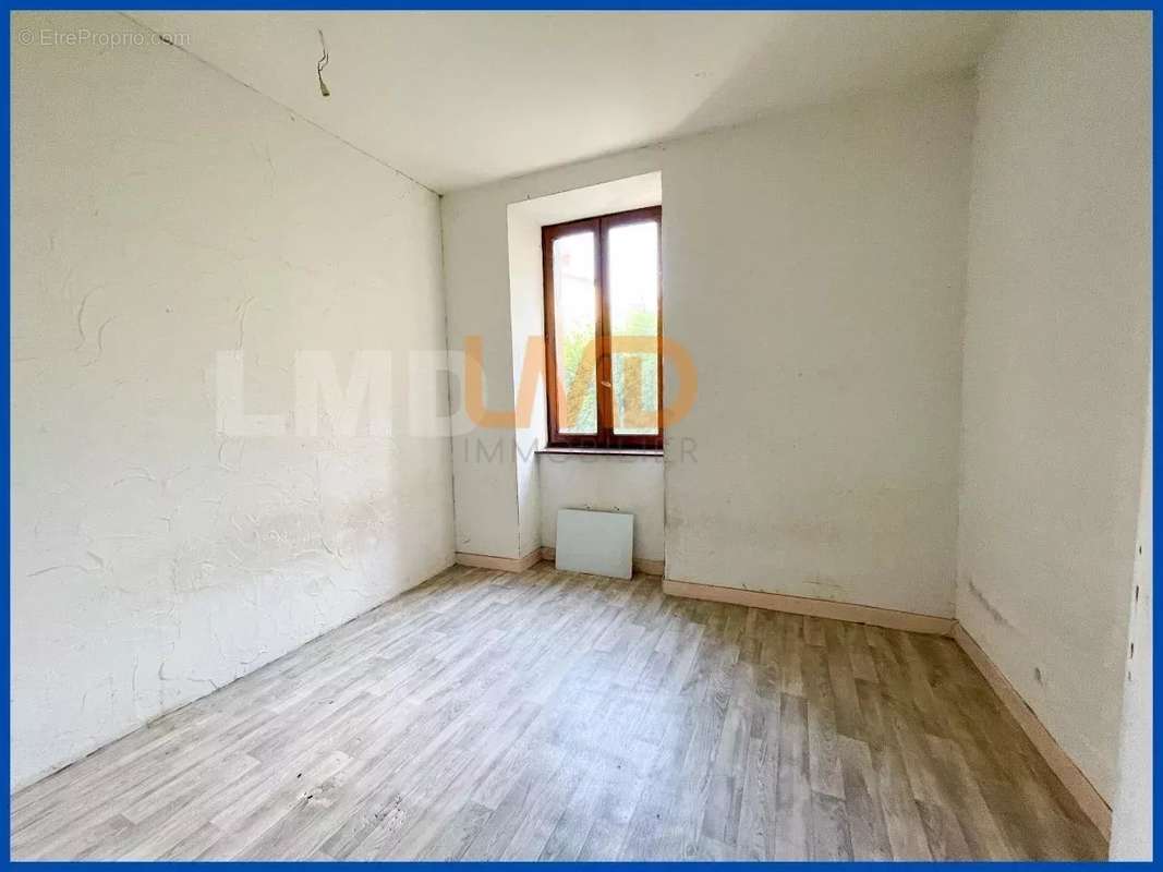 Appartement à AUBIN