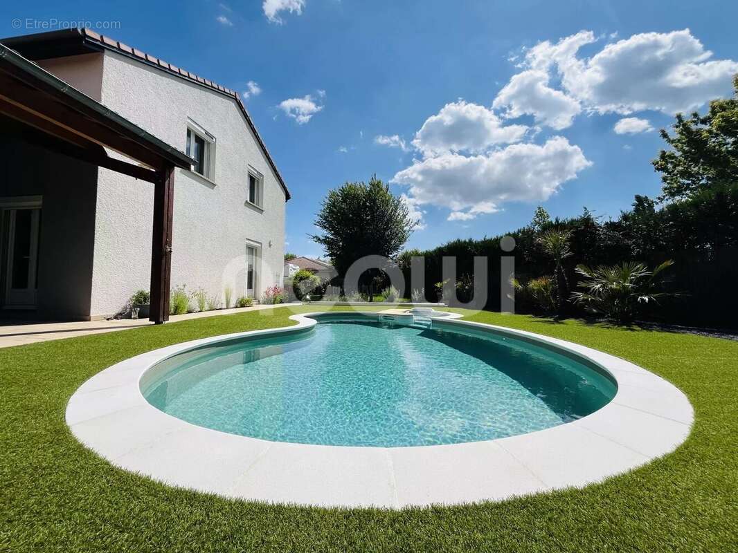 Maison à MARSAT
