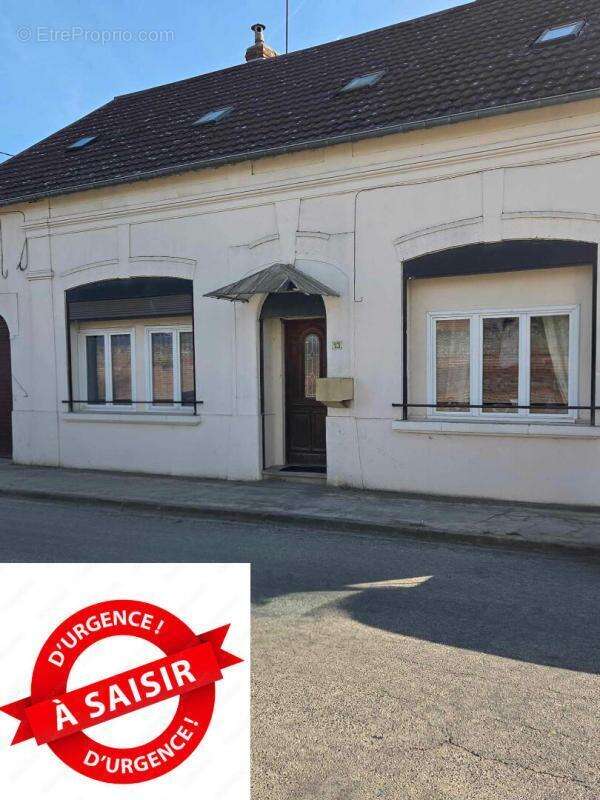 Maison à ERCHEU