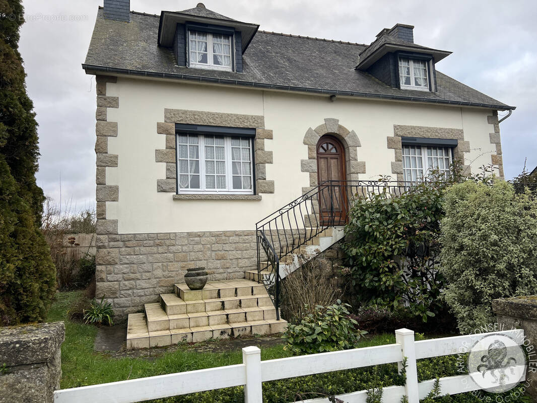 Maison à MATIGNON