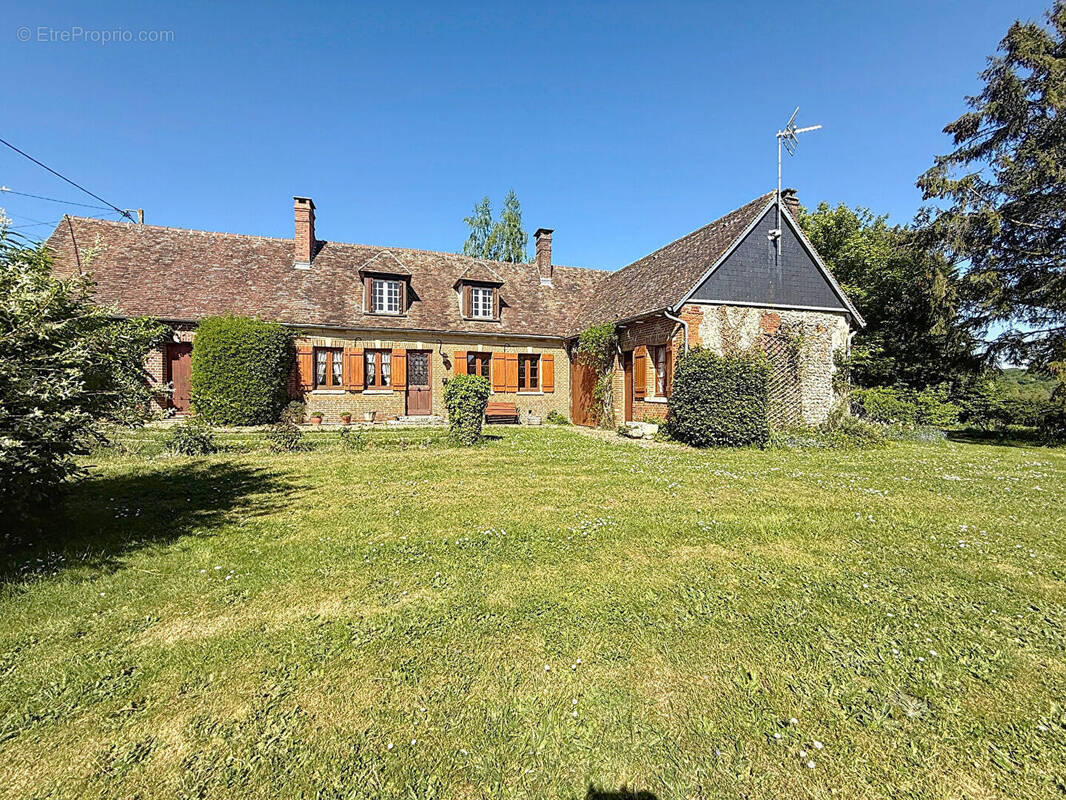 Maison à CHARS