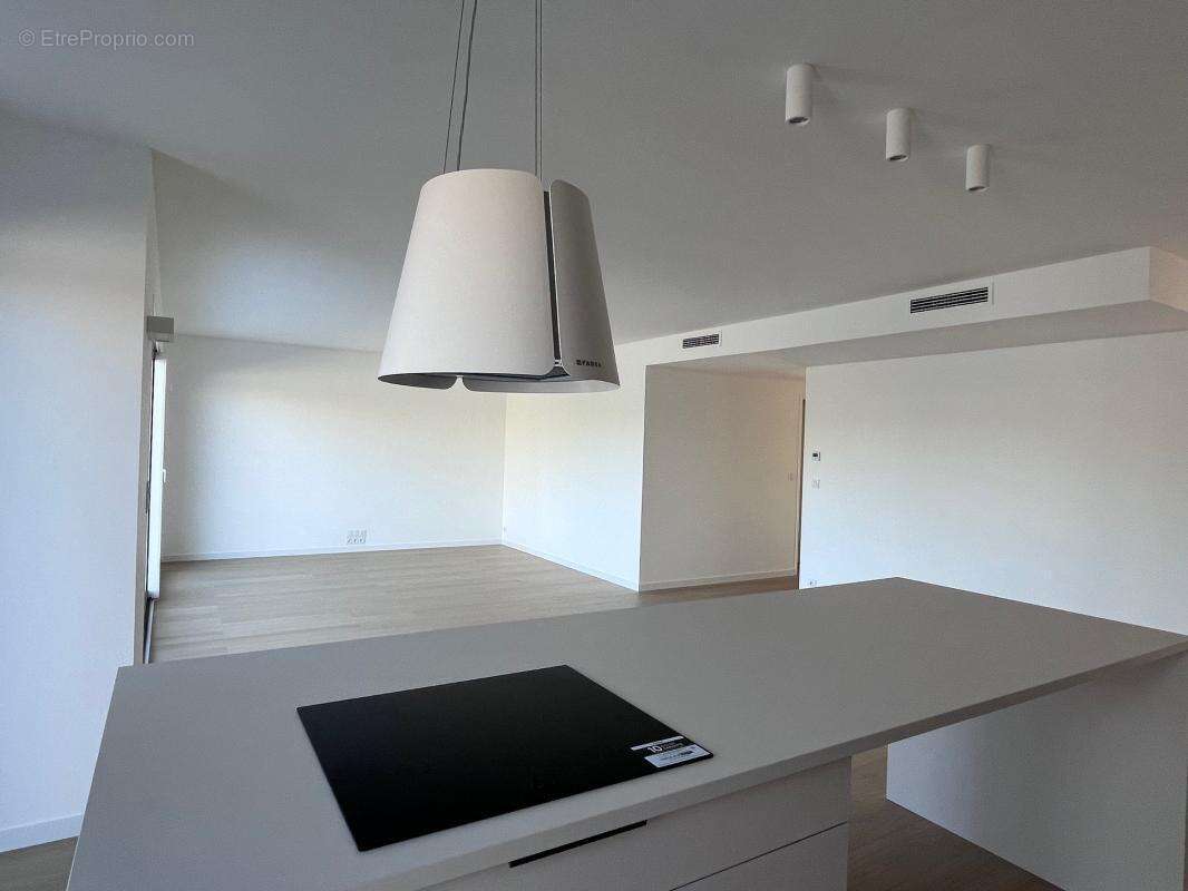 Maison à MONTECH