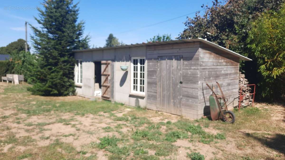 Maison à SAINT-PIERRE-DES-FLEURS