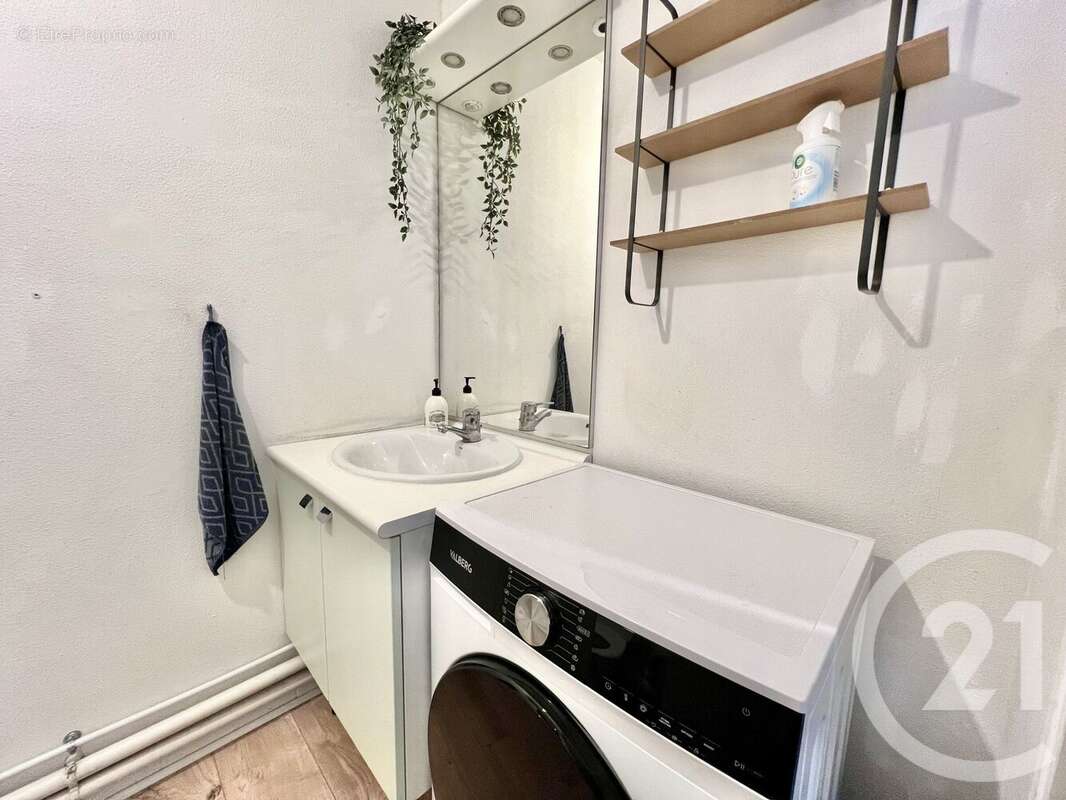 Appartement à VAULX-EN-VELIN