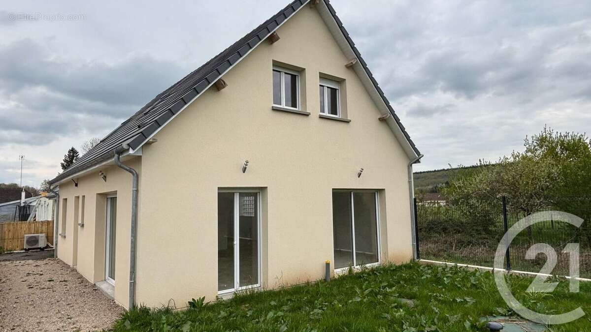 Maison à CROTH