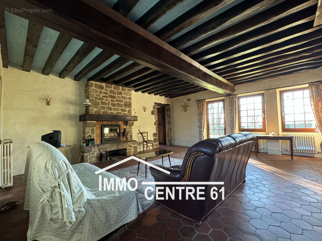 Maison à LA FERTE-MACE