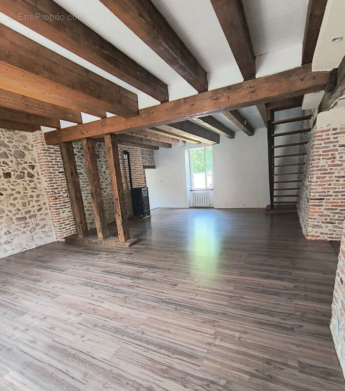 Maison à LA SOUTERRAINE