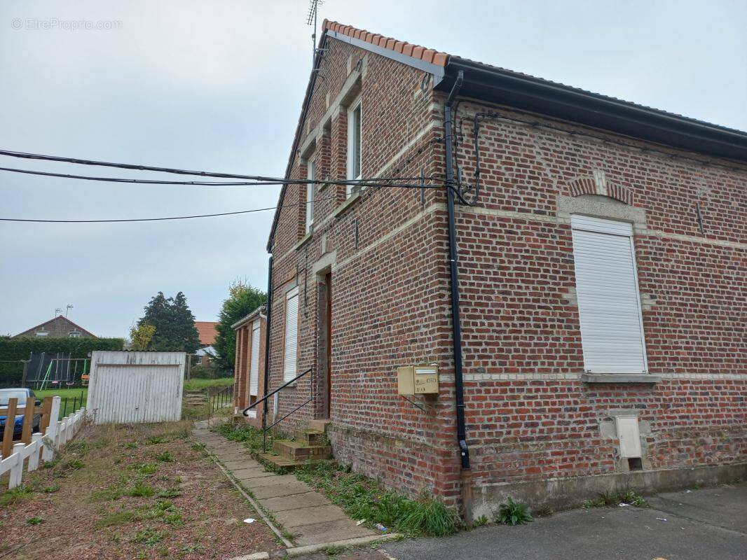 Maison à MARLES-LES-MINES
