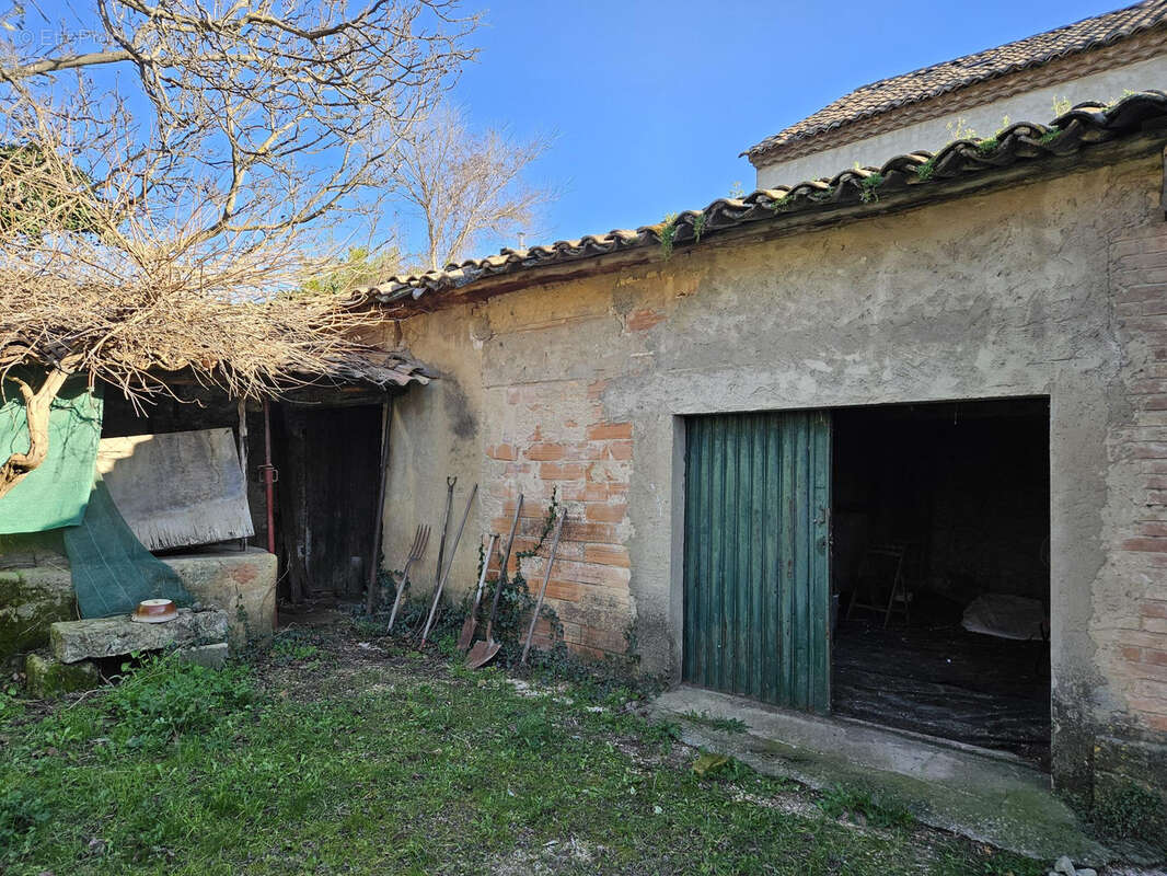 Maison à SAINT-GENIES-DE-COMOLAS