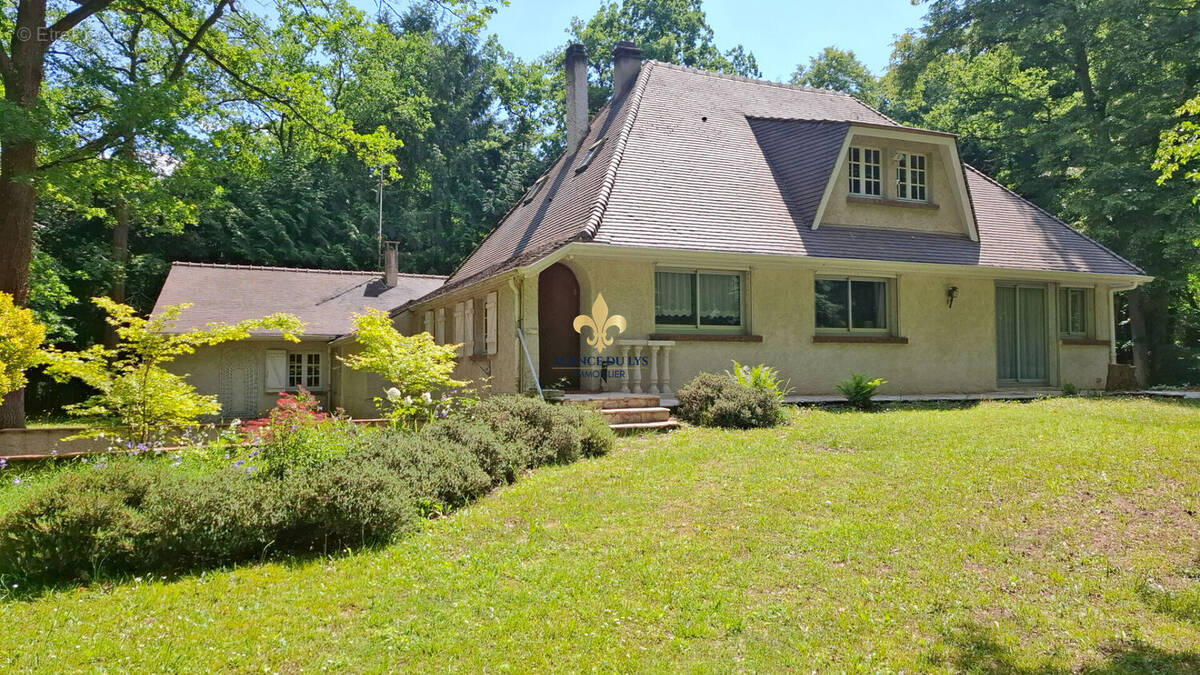 Maison à LAMORLAYE