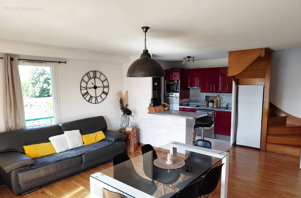Appartement à SAINT-LEU-D&#039;ESSERENT