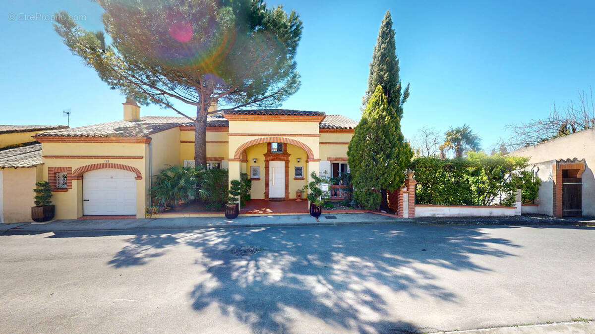 Maison à VILLEFRANCHE-DE-LAURAGAIS