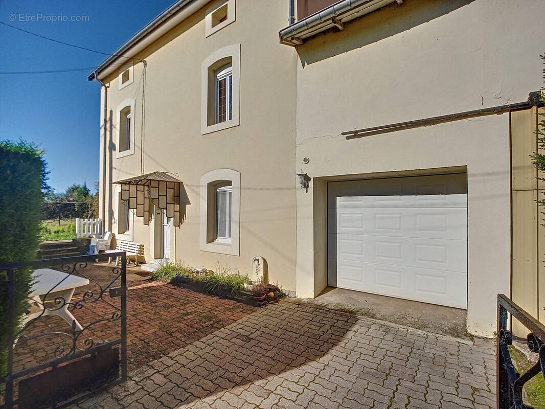 Maison à LANDRES
