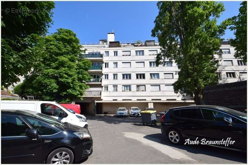 Appartement à LE BOURGET
