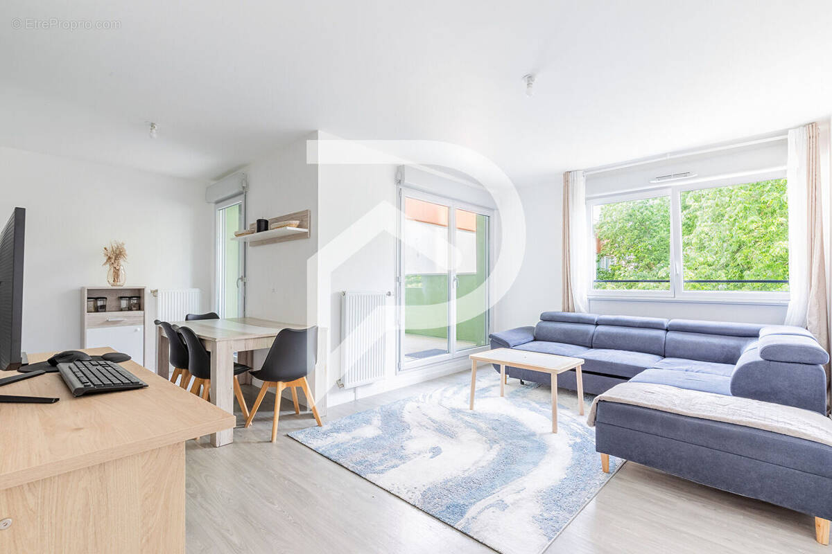 Appartement à LES ULIS