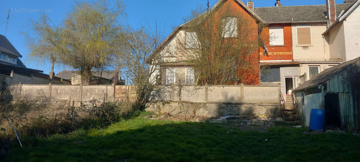 Maison à SAINS-DU-NORD