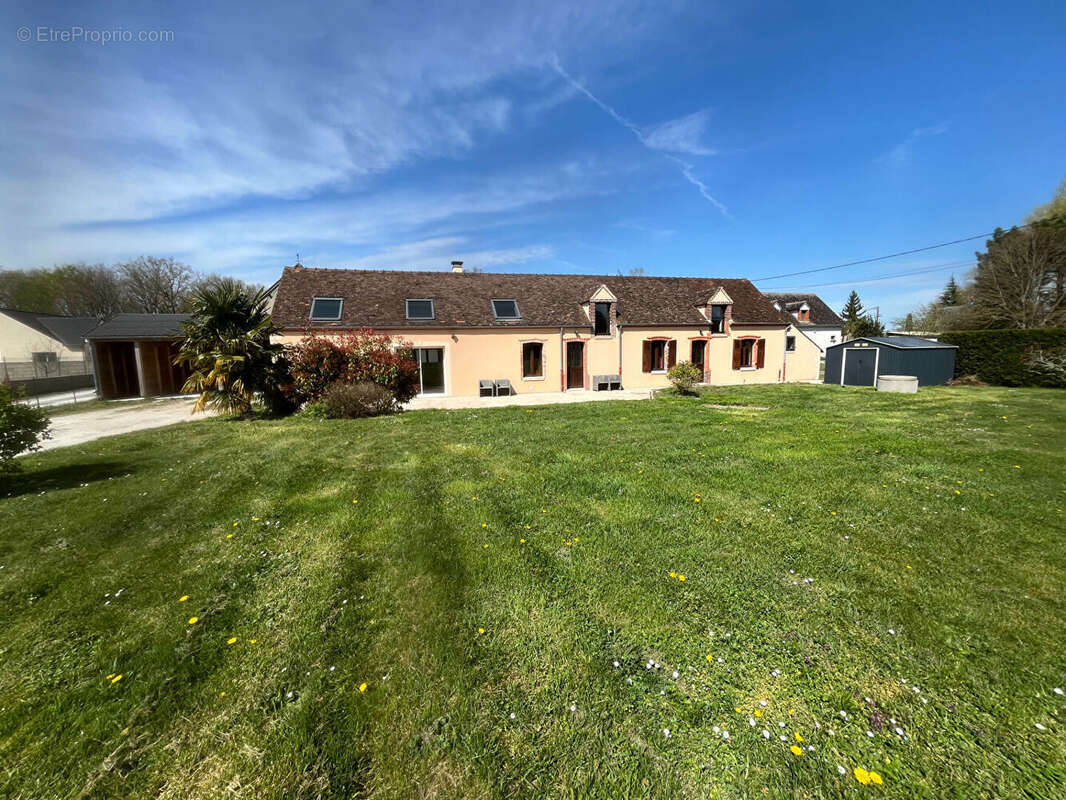 Maison à SAINT-MAURICE-SUR-FESSARD