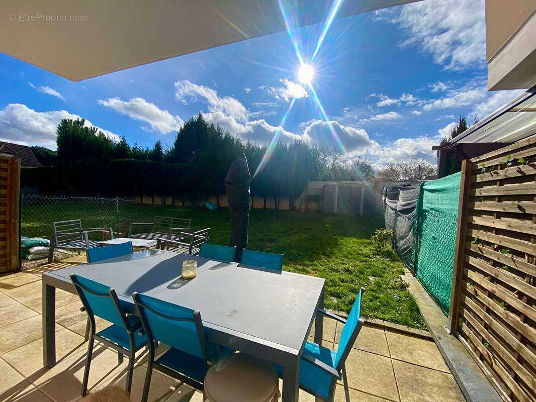 Appartement à SAINT-GERMAIN-LES-ARPAJON