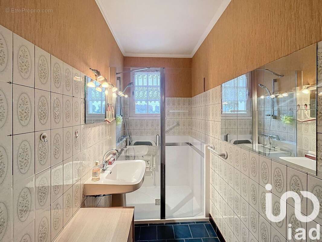 Photo 5 - Maison à BAINS-SUR-OUST