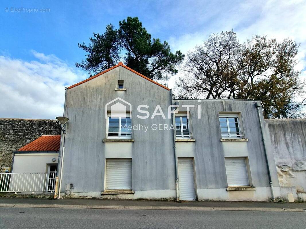 Photo 1 - Maison à NESMY