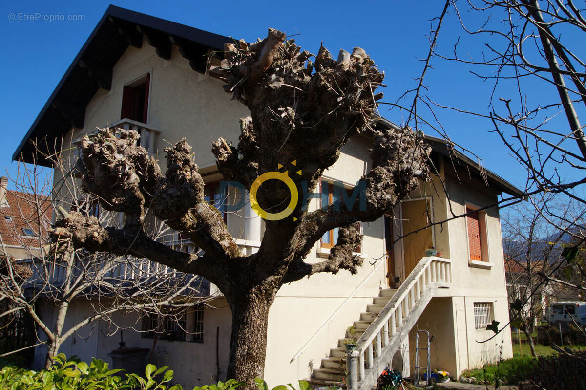 Maison à COGNIN