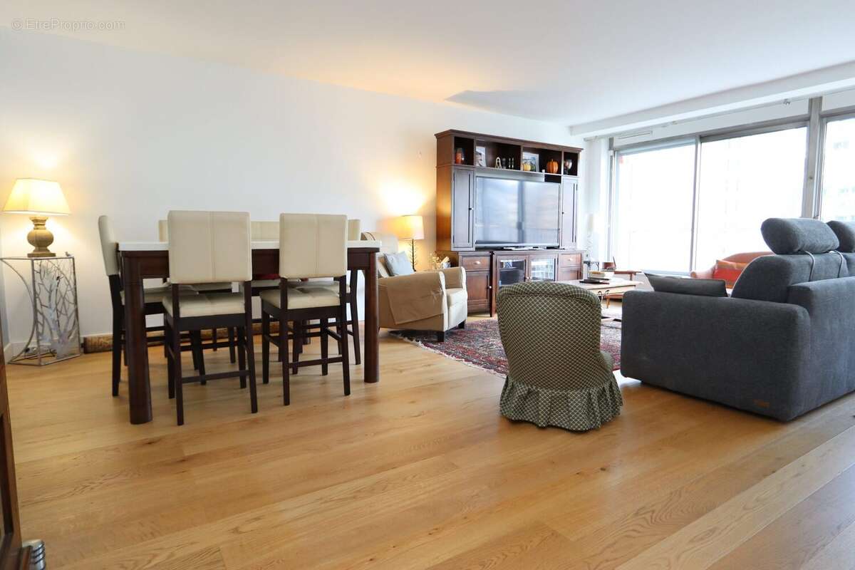 Appartement à PUTEAUX