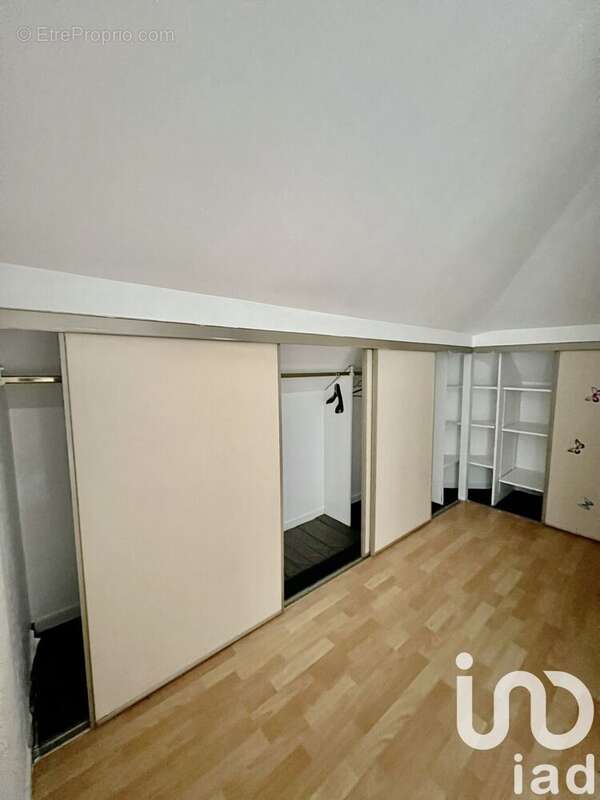Photo 8 - Appartement à RIS-ORANGIS