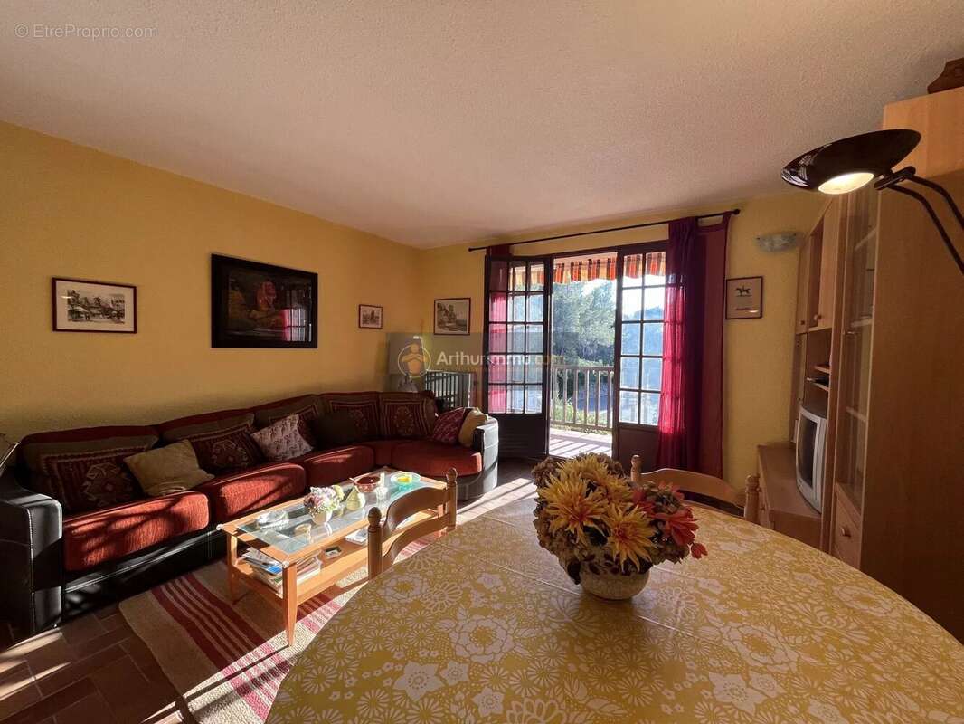 Appartement à SAINT-RAPHAEL
