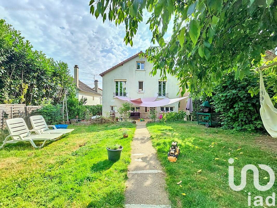 Photo 1 - Maison à BRUNOY