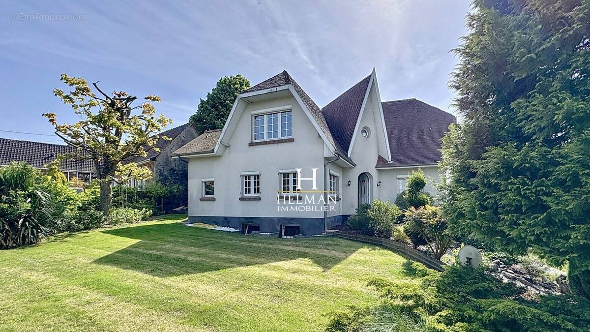 Maison à THIEMBRONNE